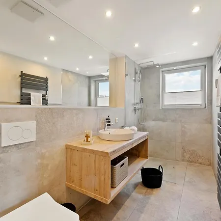 Snowflake Zentrale Lage Bikepark & Piste דירה ווינטרברג